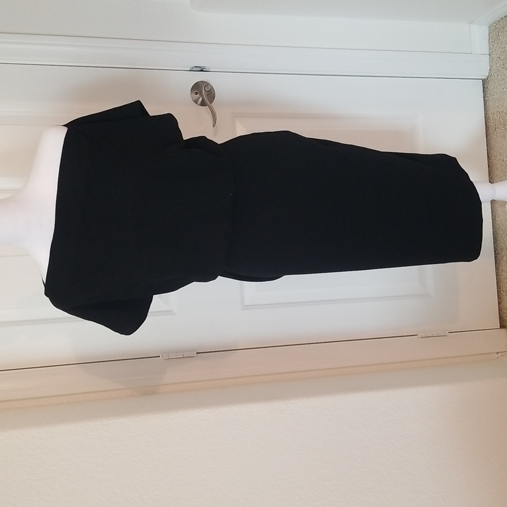 Ribbed Off the Shoulder midi Dress